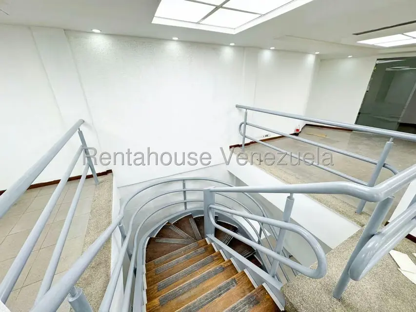 Local Comercial en Alquiler en Chacao, Distrito Metropolitano - 9