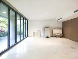 Vista 44