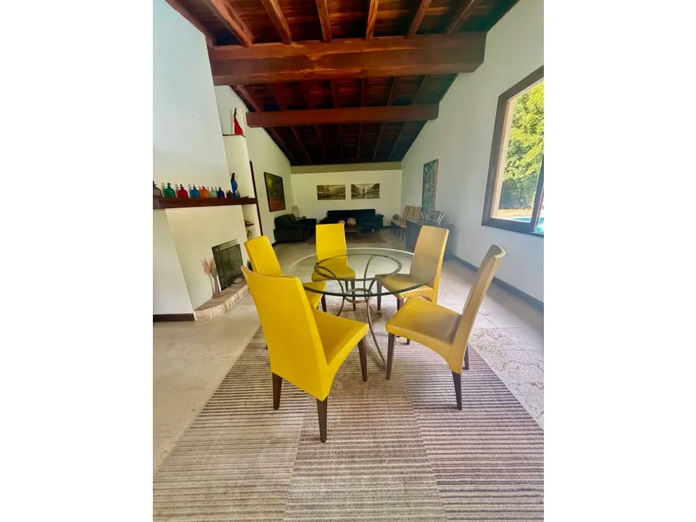 Se Vende casa 680m2 Cerro Verde 6553 - 5