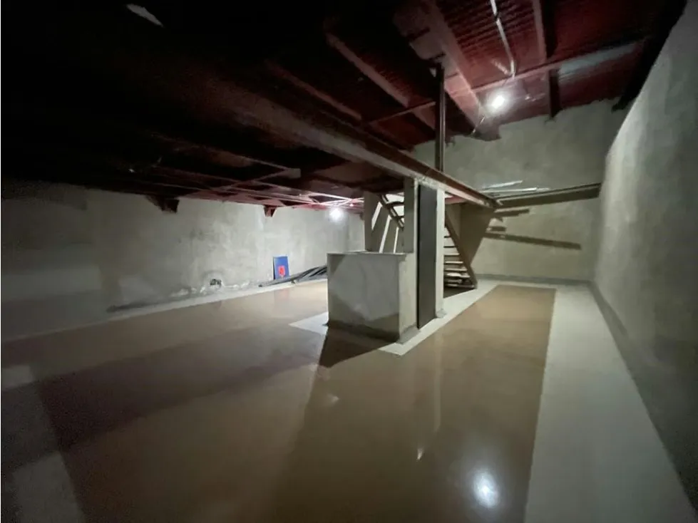 Se alquila Local Comercial 388m² Chuao CCCT