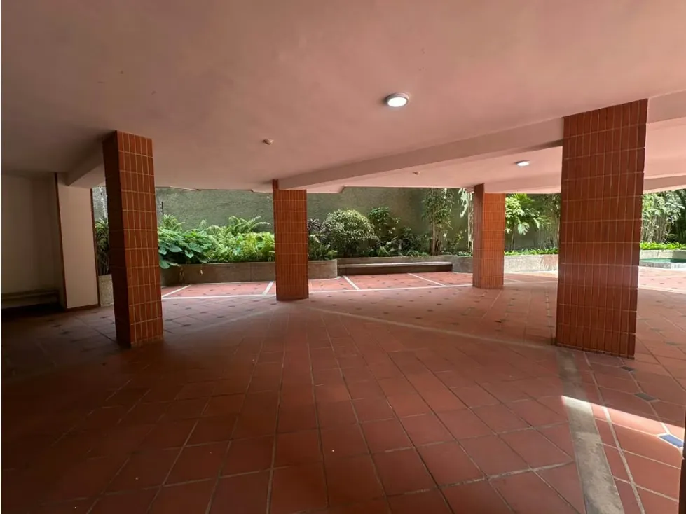 Se alquila Apto 278m² 4h+s/4b+s/4 Colinas de Valle Arriba - 24