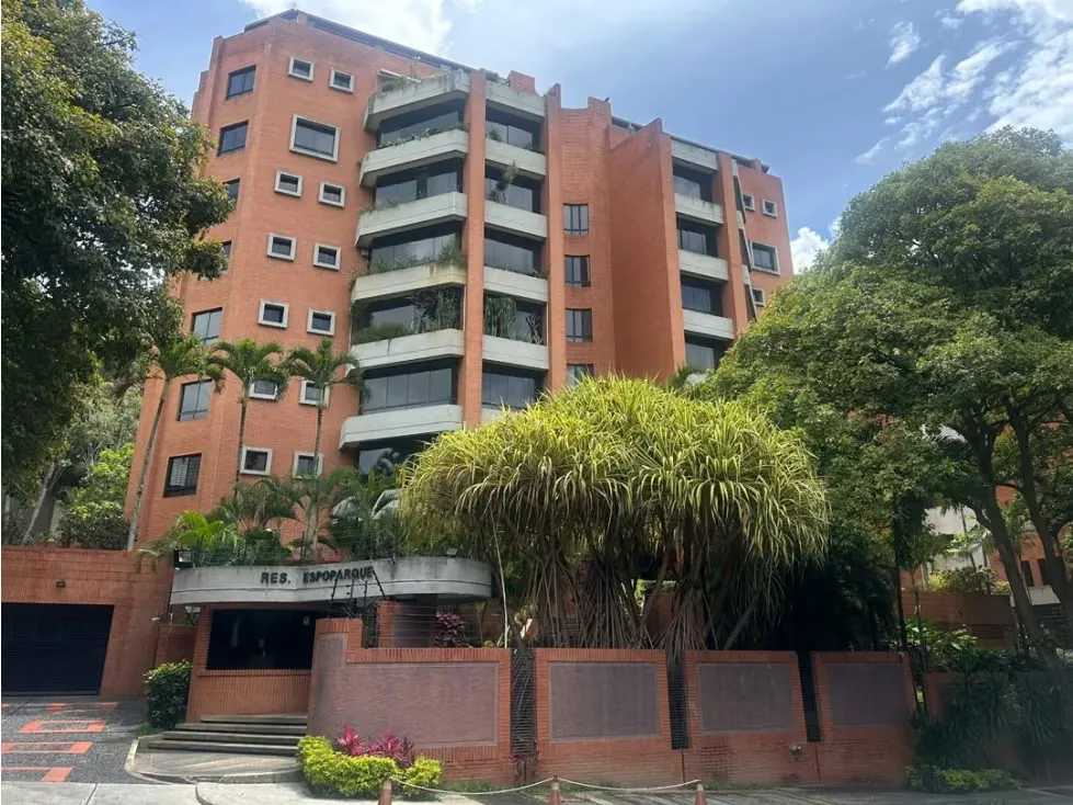 Se alquila Apto 278m² 4h+s/4b+s/4 Colinas de Valle Arriba - 26