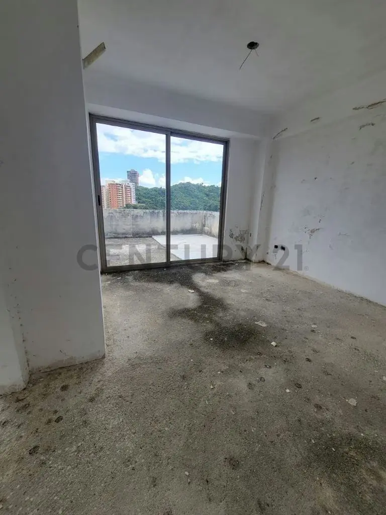Venta de Pent-House en Obra Gris Residencias Mondriam, Urb. El Bosque, Valencia - 15