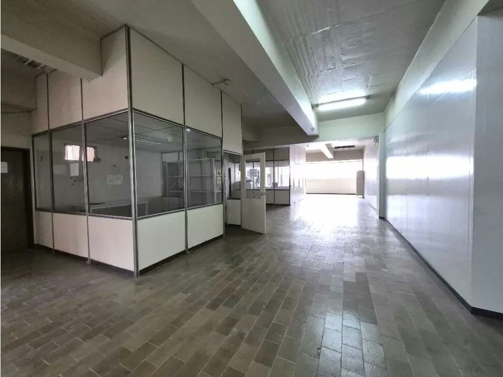 En venta edificio industrial 5388m2 La Urbina 2555 - 10