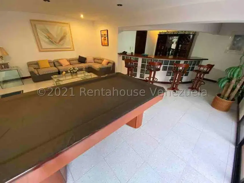 Casa (Multipes Niveles) en Venta en Los Naranjos del Cafetal, Distrito Metropolitano - 20
