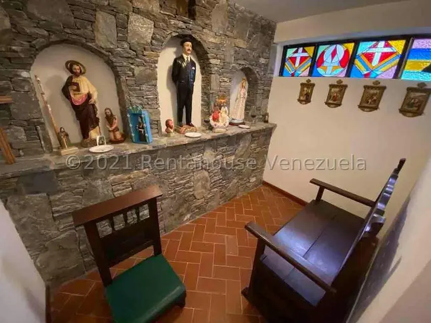 Casa (Multipes Niveles) en Venta en Los Naranjos del Cafetal, Distrito Metropolitano - 22