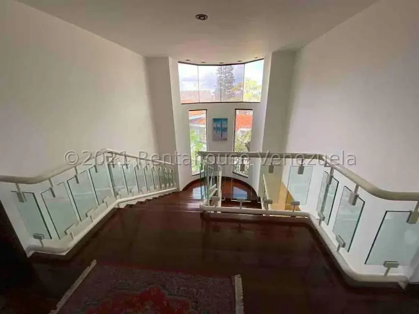 Casa (Multipes Niveles) en Venta en Los Naranjos del Cafetal, Distrito Metropolitano - 37