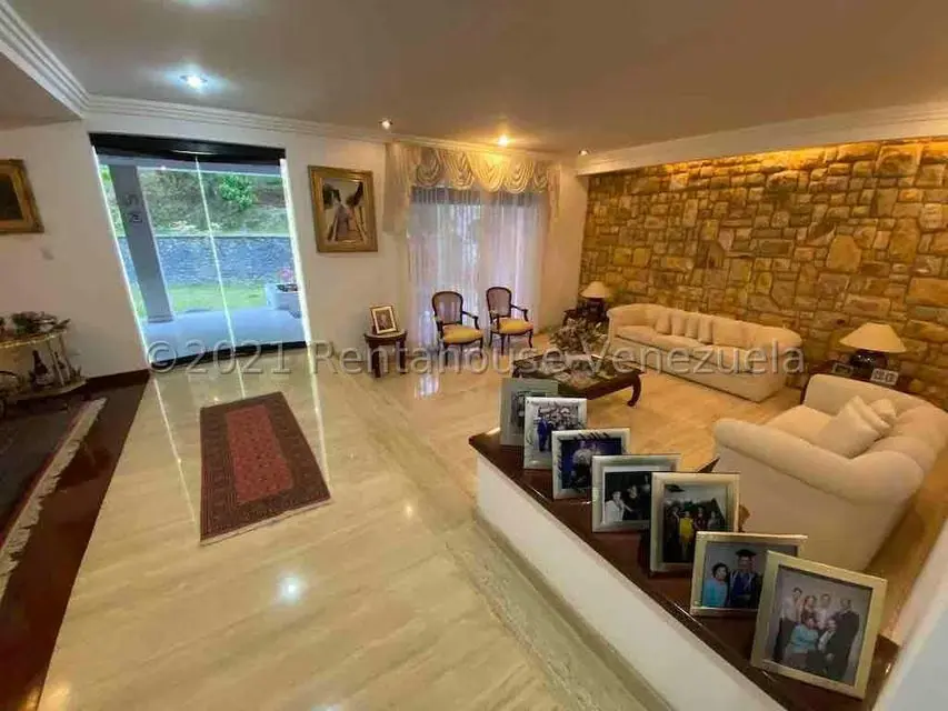 Casa (Multipes Niveles) en Venta en Los Naranjos del Cafetal, Distrito Metropolitano - 9
