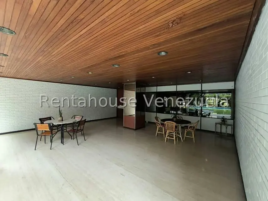 Apartamento (1 Nivel) en Venta en Altamira, Distrito Metropolitano - 2