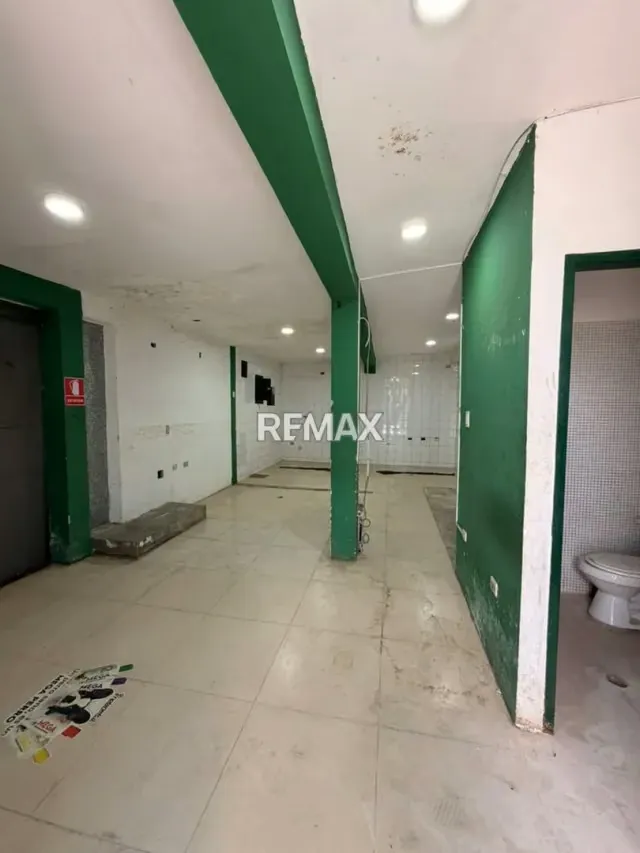 Alquiler de Local Comercial en Plena Avenida El Placer de Valle Hondo Cabudare - 8