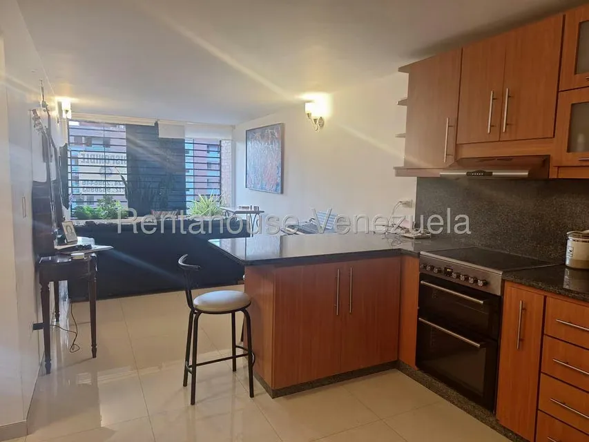 Apartamento (1 Nivel) en Venta en Colinas de La Tahona, Distrito Metropolitano - 2