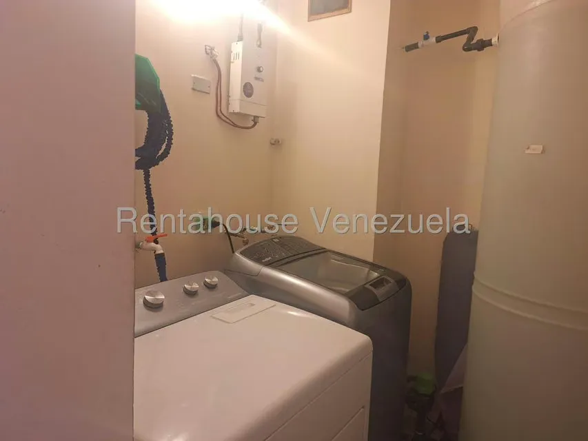 Apartamento (1 Nivel) en Venta en Colinas de La Tahona, Distrito Metropolitano - 15