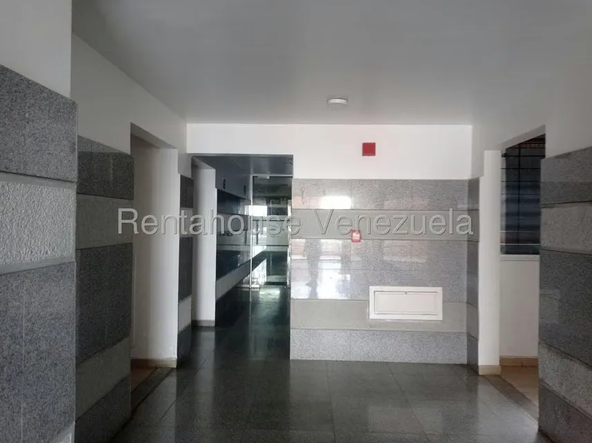 Apartamento (1 Nivel) en Venta en Colinas de La Tahona, Distrito Metropolitano - 19