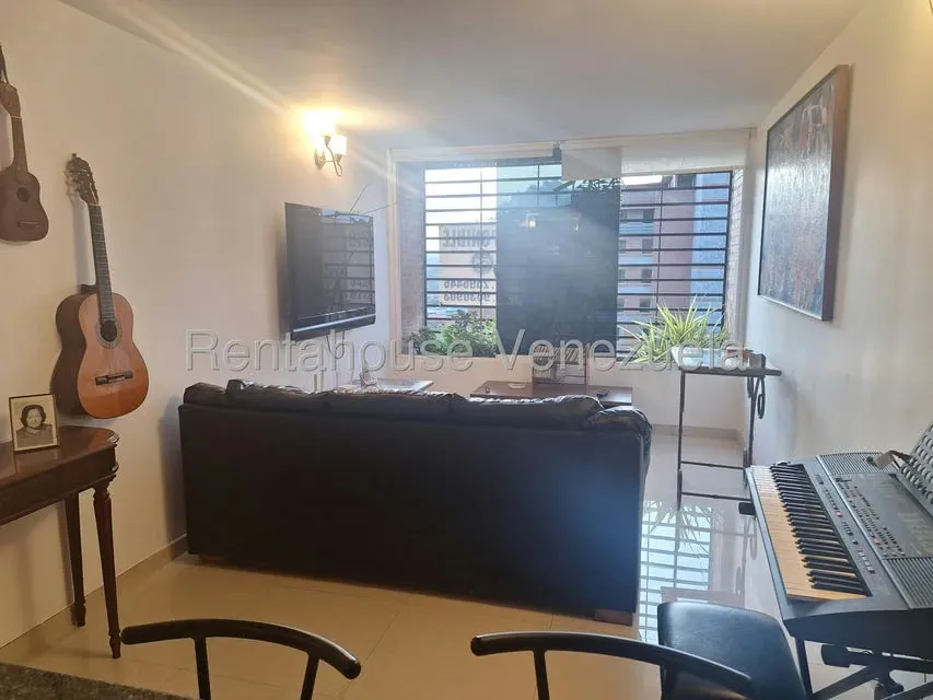 Apartamento (1 Nivel) en Venta en Colinas de La Tahona, Distrito Metropolitano - 4