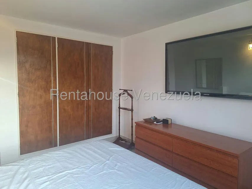 Apartamento (1 Nivel) en Venta en Colinas de La Tahona, Distrito Metropolitano - 9
