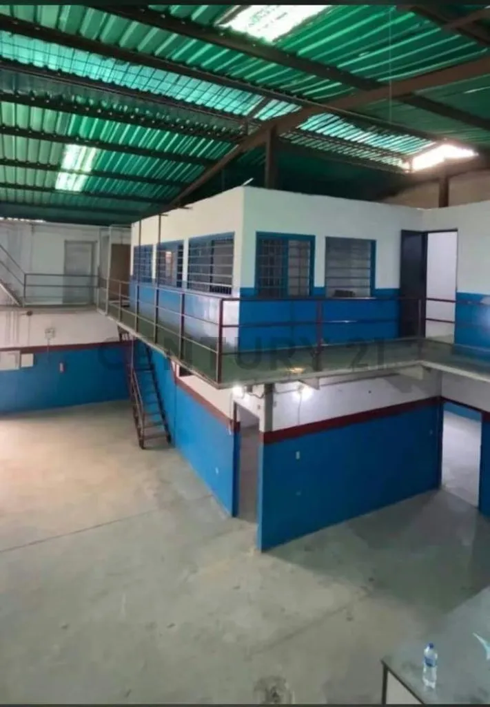 Galpón En Venta Ubicado en Santa Rosa - 2