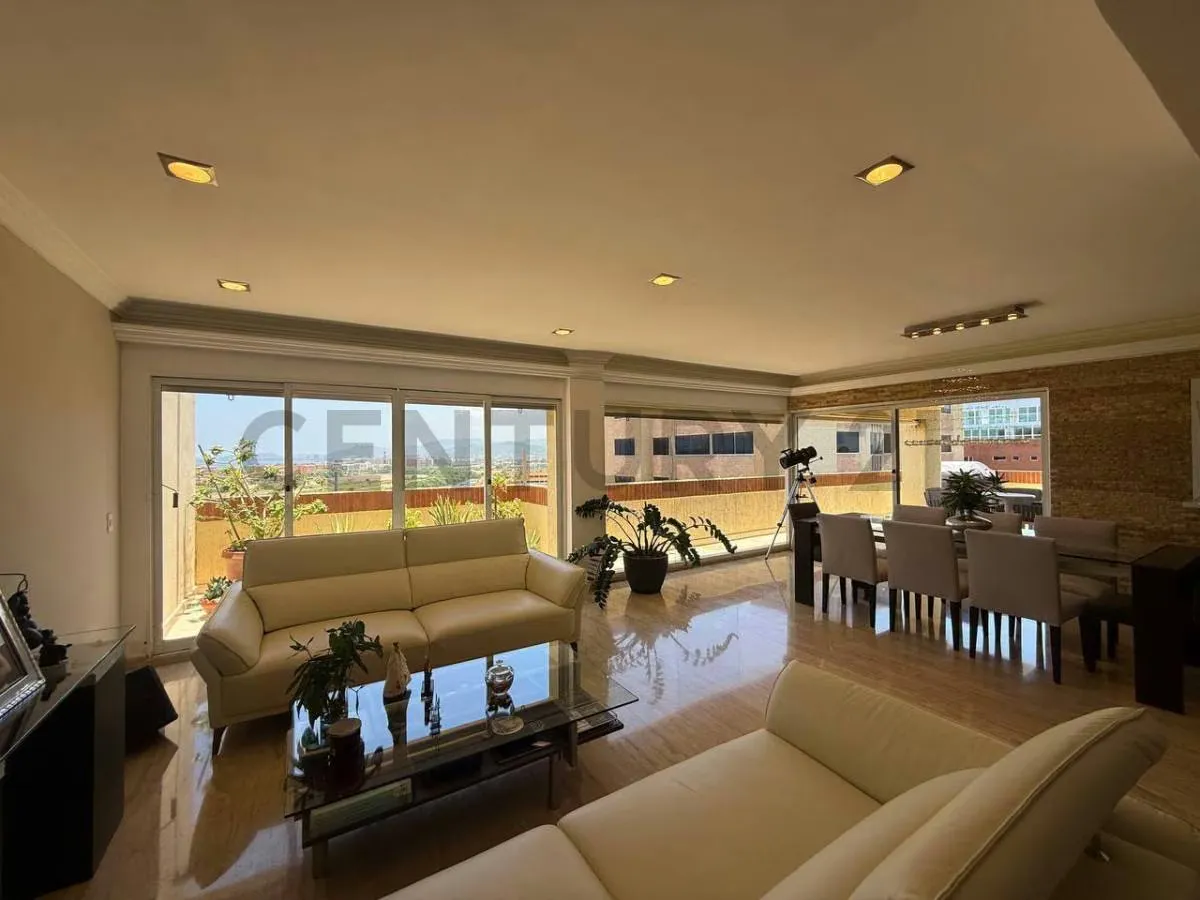 EN VENTA APARTAMENTO LECHERIA CR PLAZA MAR - 37