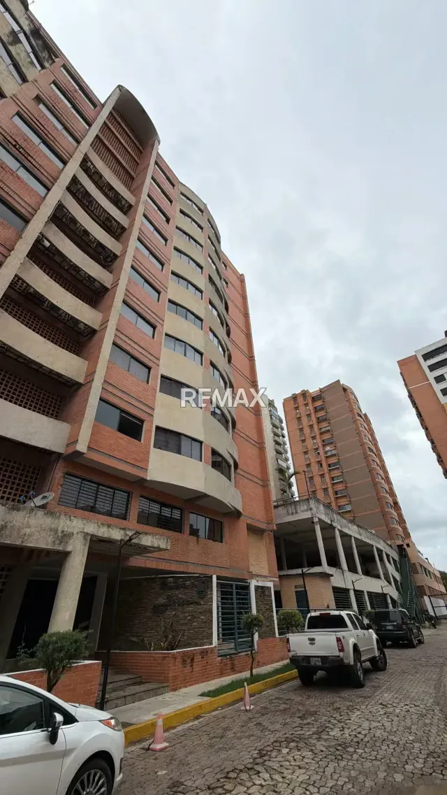 Se Vende Apartamento Urb Los Mangos Res Jaspe - 3