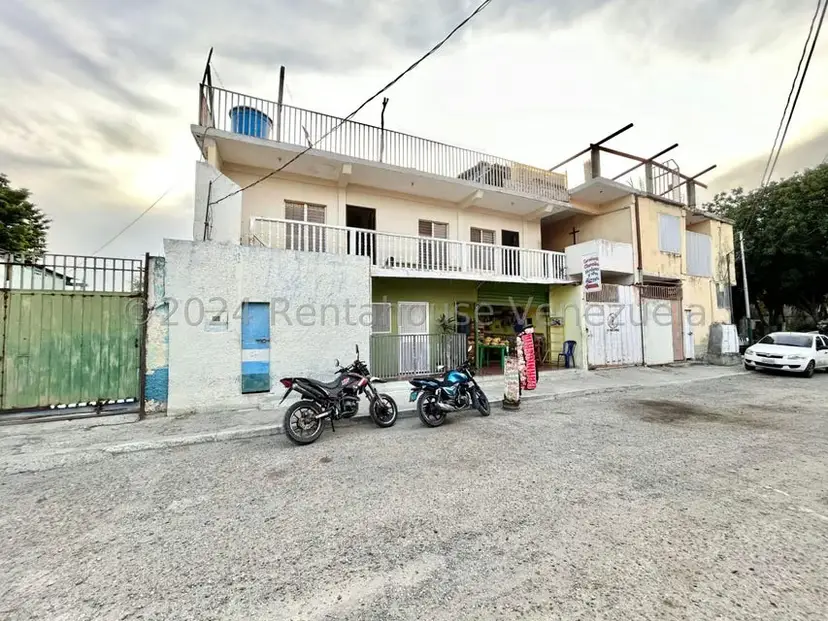Comercial (Edificio) en Venta en Zona Oeste, Lara