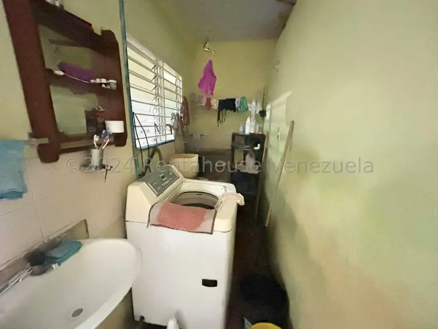 Comercial (Edificio) en Venta en Zona Oeste, Lara - 29