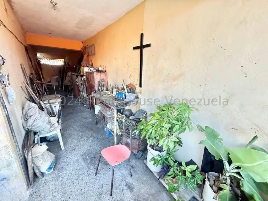 Comercial (Edificio) en Venta en Zona Oeste, Lara - 30