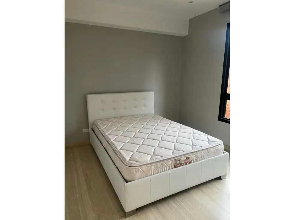 Alquilo apartamento calle cerrada 300m2 Colinas de Valle Arriba 5576 - 13