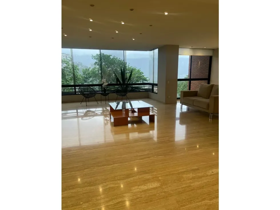 Alquilo apartamento calle cerrada 300m2 Colinas de Valle Arriba 5576 - 7