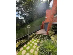 View 16