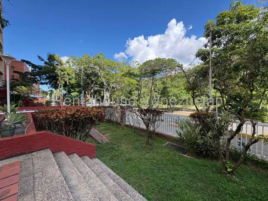 Apartamento (1 Nivel) en Venta en Vizcaya, Distrito Metropolitano - 2