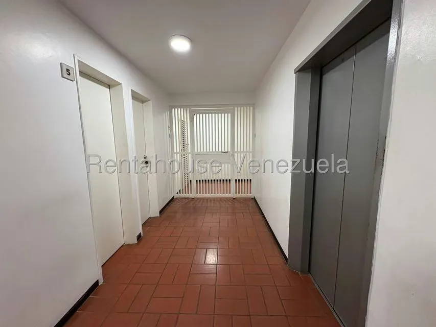 Apartamento (1 Nivel) en Venta en Vizcaya, Distrito Metropolitano - 34