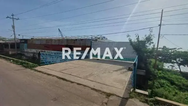 PARCELA DE TERRENO SECTOR PUNTICA DE PIEDRA DEL BARRIO EL MANZANILLO. AV. 27