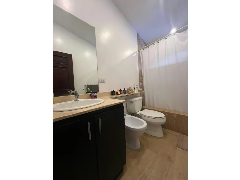 Se vende casa 980m2 La Lagunita 5937 - 29