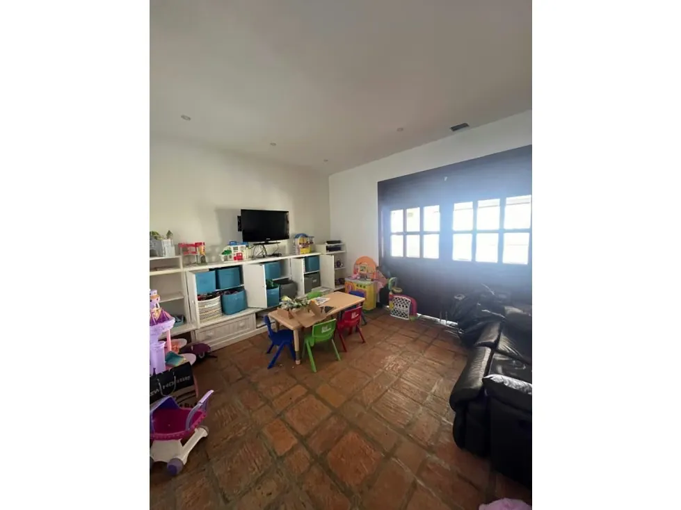 Se vende casa 980m2 La Lagunita 5937 - 32