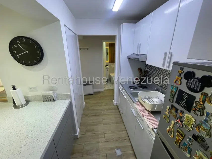 Apartamento (1 Nivel) en Venta en Colinas de Bello Monte, Distrito Metropolitano - 17