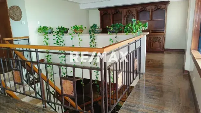 SE ALQUILA BELLO APTO AMOBLADO Y ACTUALIZADO DE 2 PISOS EN EDIFICIO BELEYRE - 8