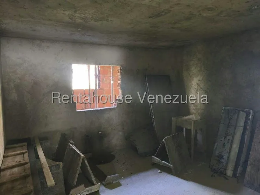 Casa (1 Nivel) en Venta en Miranda, Distrito Metropolitano - 14