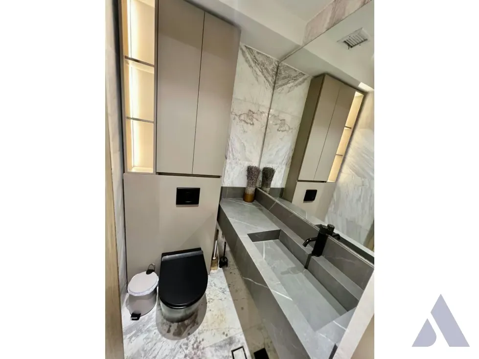 Vendo oficina 220m2 Las Mercedes 8147 - 27
