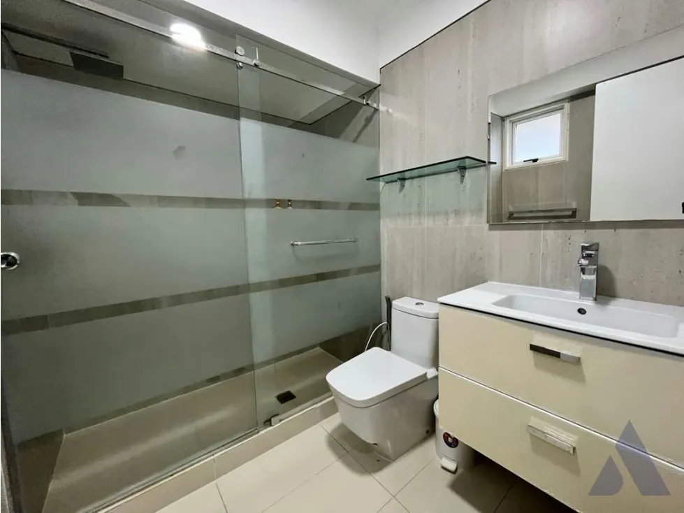 Vendo apartamento en calle privada 215m2 Campo Alegre 6416 - 16