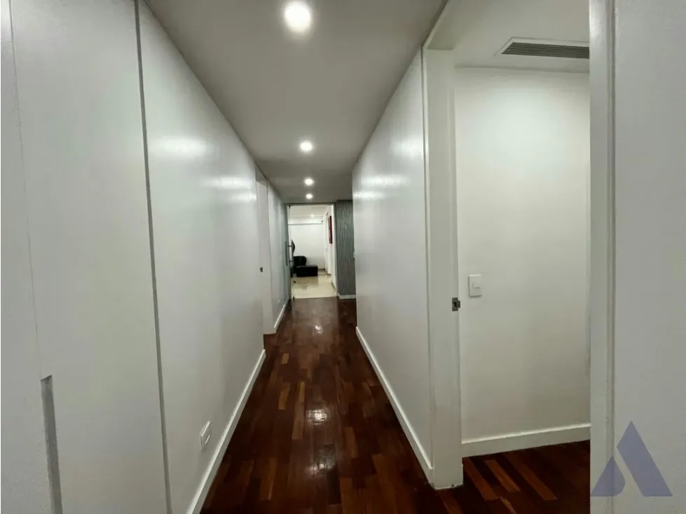 Vendo apartamento en calle privada 215m2 Campo Alegre 6416 - 19