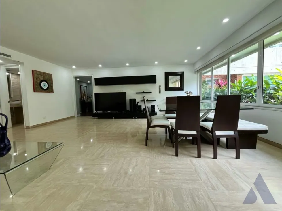 Vendo apartamento en calle privada 215m2 Campo Alegre 6416 - 9