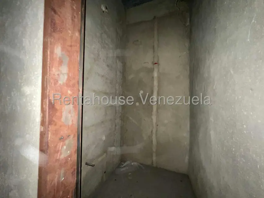 Local Comercial en Alquiler en Centro, Lara - 12