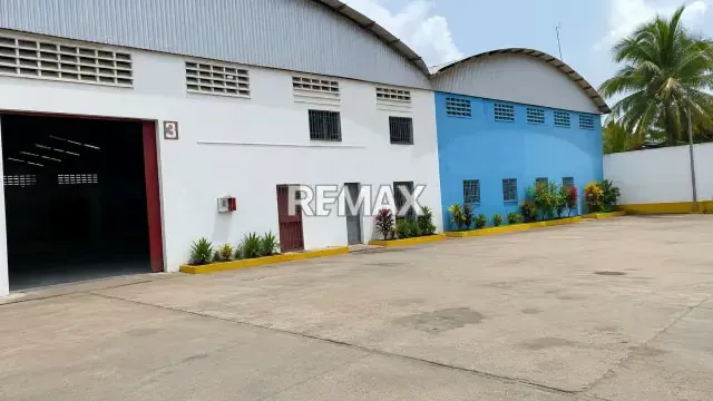 GALPON INDUSTRIAL 1.780,51 EN VENTA ZONA INDUSTRIAL LOS MONTONES BARCELONA - 3