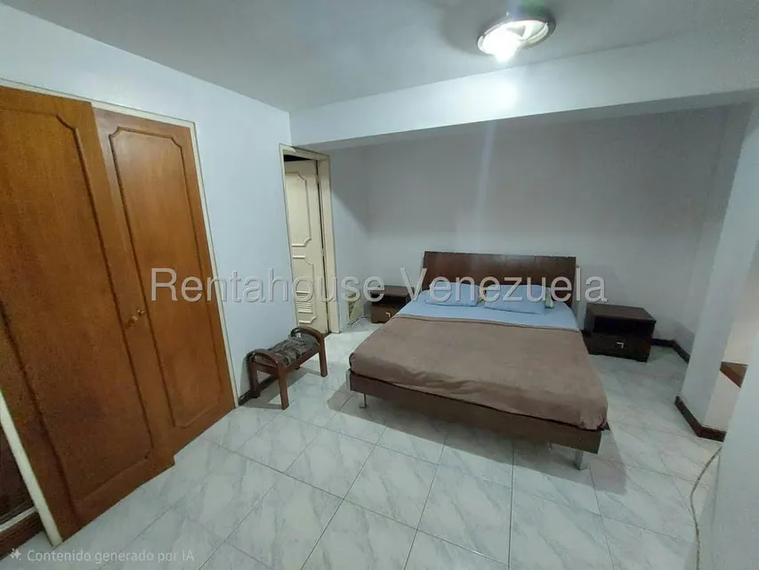 Apartamento (1 Nivel) en Alquiler en Miranda, Distrito Metropolitano - 16
