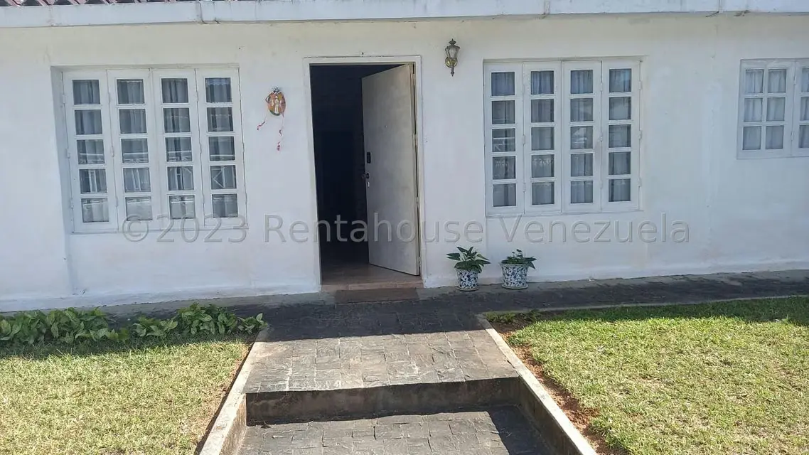 Casa (1 Nivel) en Venta en Mampote, Miranda - 2