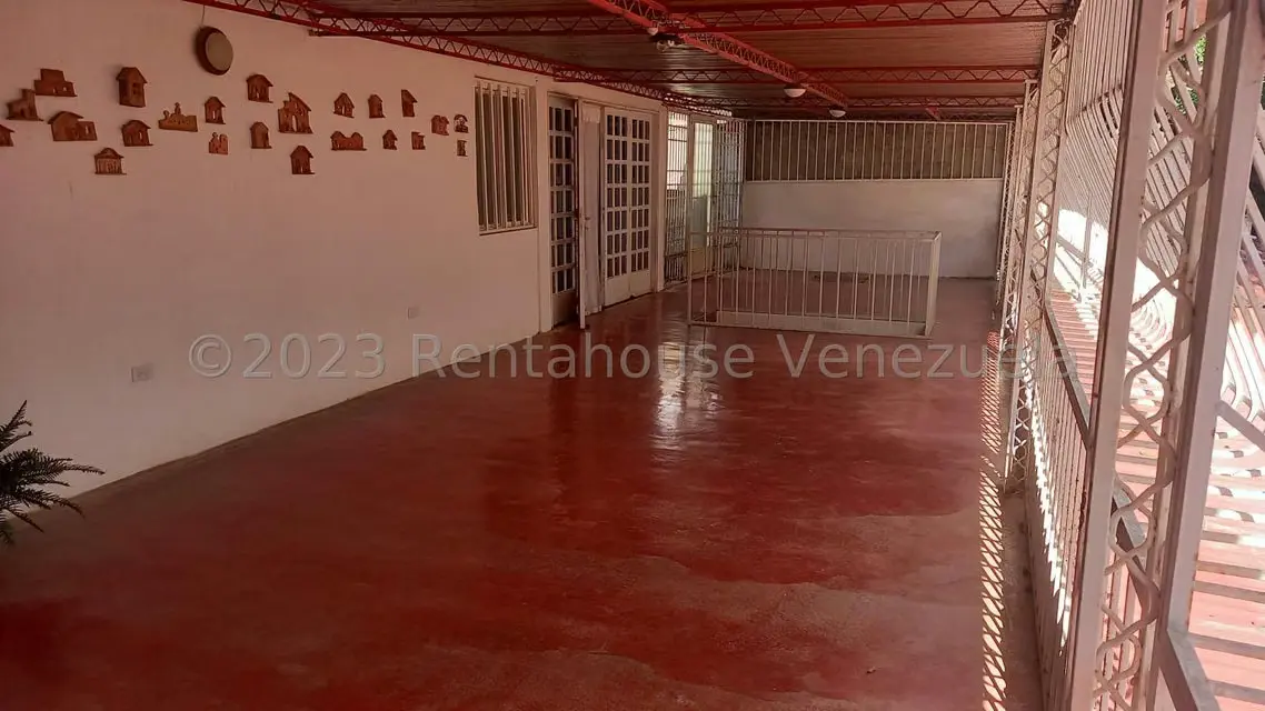 Casa (1 Nivel) en Venta en Mampote, Miranda - 26