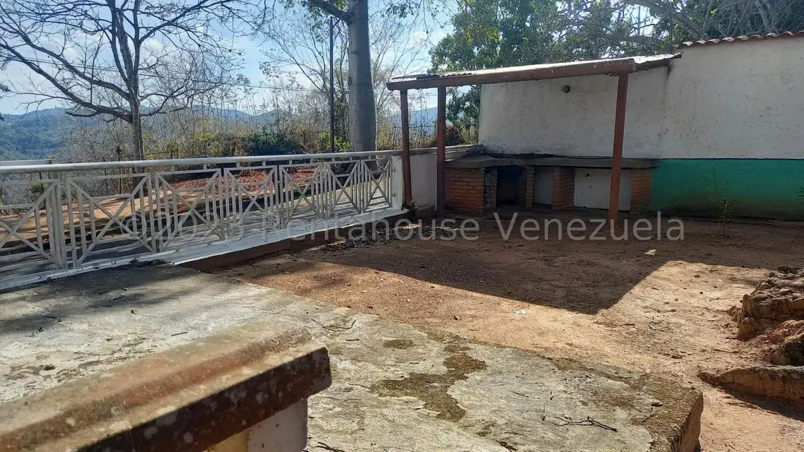 Casa (1 Nivel) en Venta en Mampote, Miranda - 30