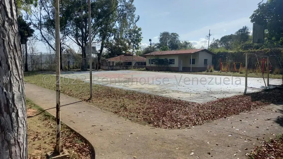 Casa (1 Nivel) en Venta en Mampote, Miranda - 34