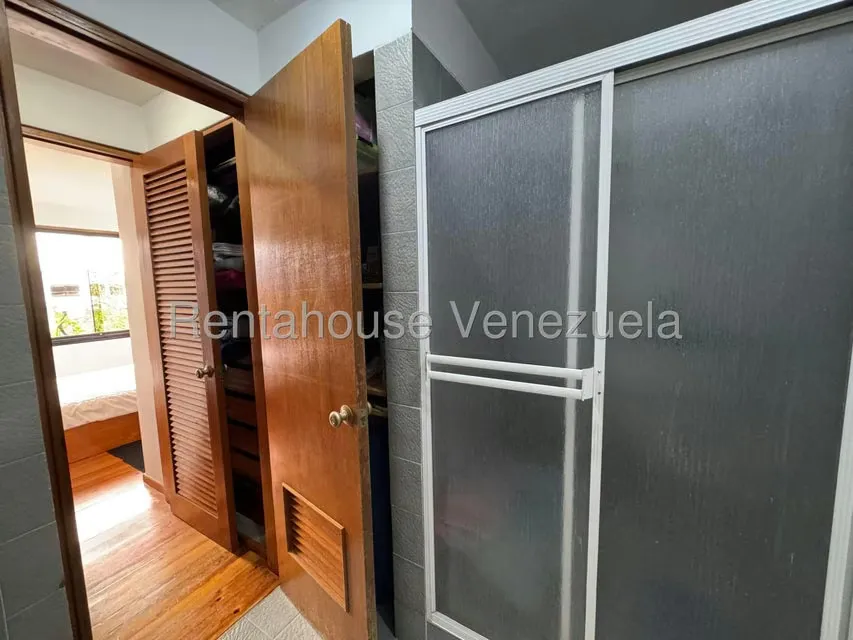 Apartamento (Duplex) en Venta en Las Mercedes, Distrito Metropolitano - 33