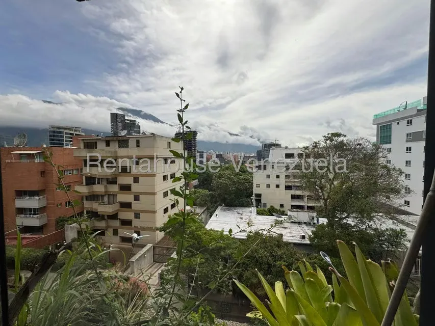 Apartamento (Duplex) en Venta en Las Mercedes, Distrito Metropolitano - 47