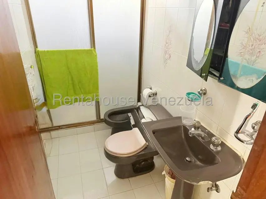 Casa (Multipes Niveles) en Venta en Macaracuay, Distrito Metropolitano - 6